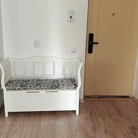 Eral Apartment Mamaia Esterno foto