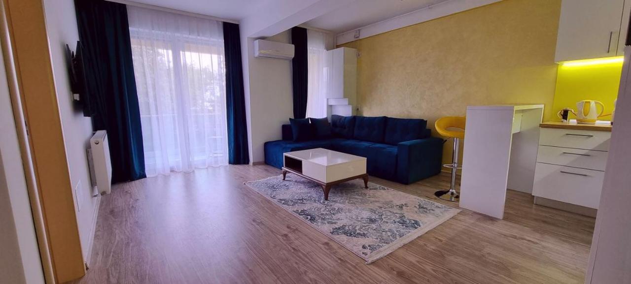 Eral Apartment Mamaia Esterno foto